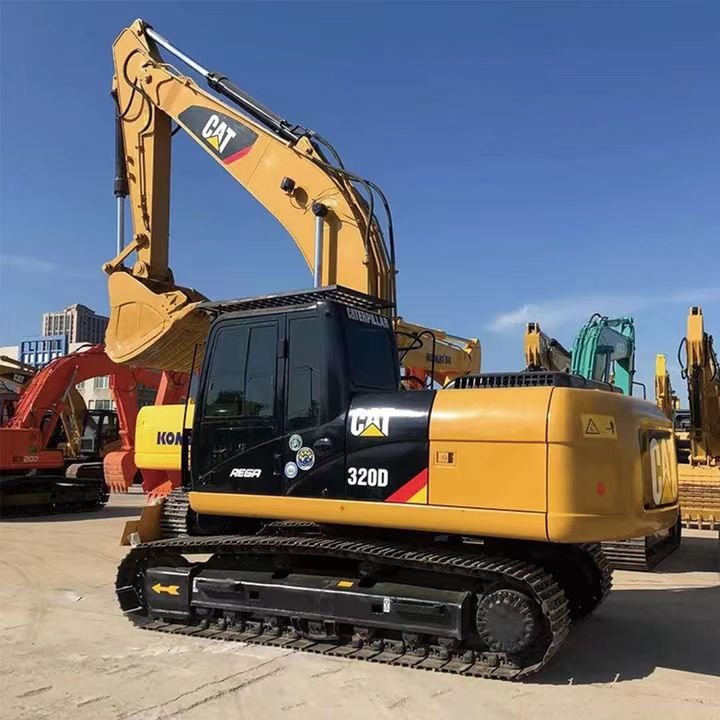 Used CAT 320D excavator
