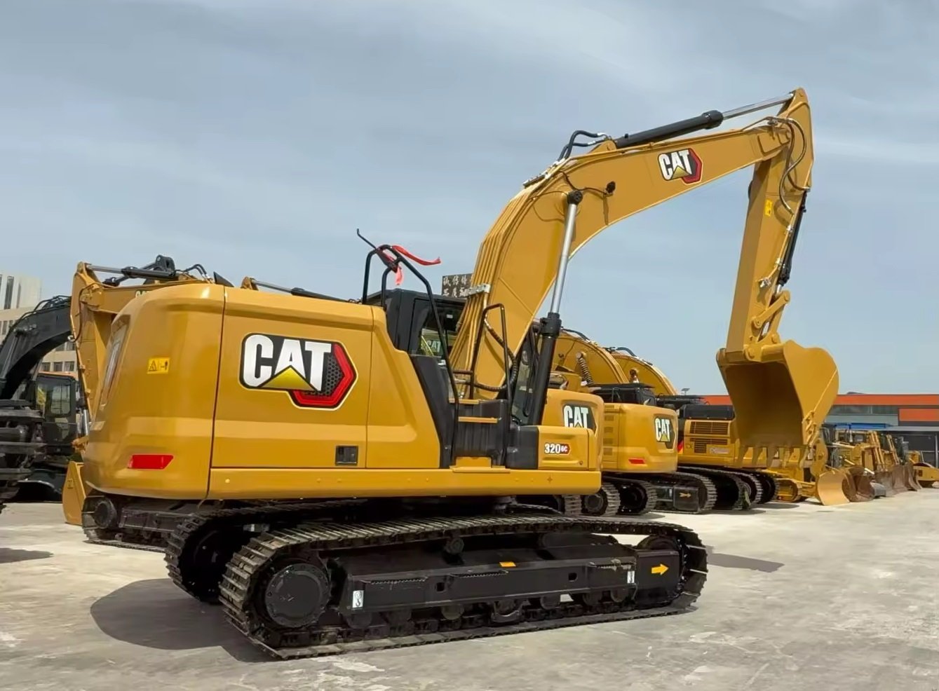 Used CAT 320gc excavator