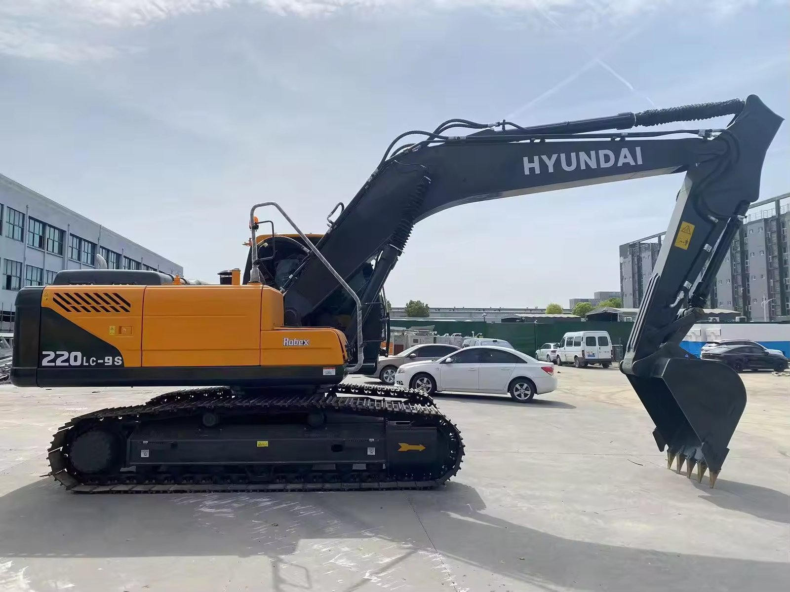 Used hyundai 220-9S excavator