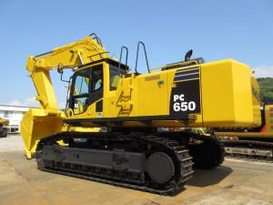 Used komatsu PC650 excavator