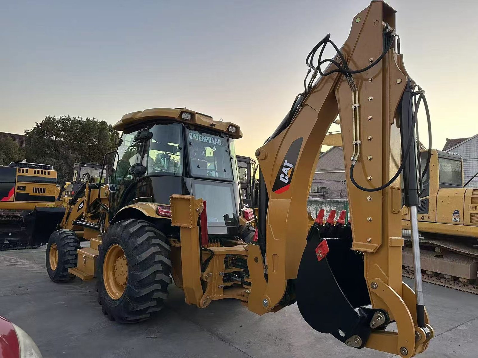 CAT 420F Backhoe1