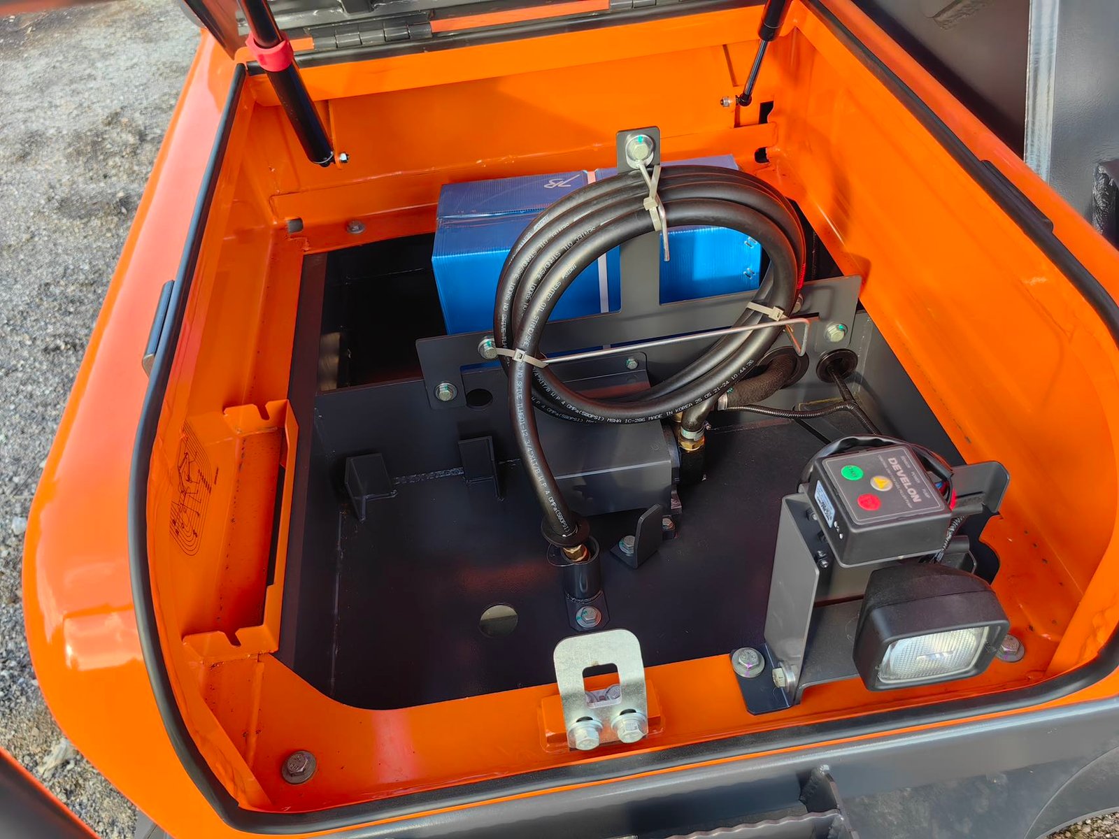 DEVELON DX360LCA excavator6